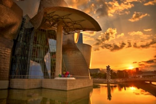 Rioja Wine Tours - Guggenheim museum